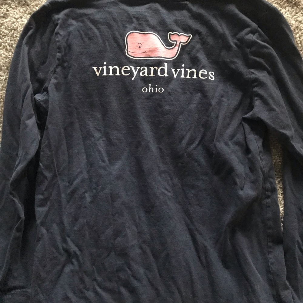 Vineyard vines shirt
